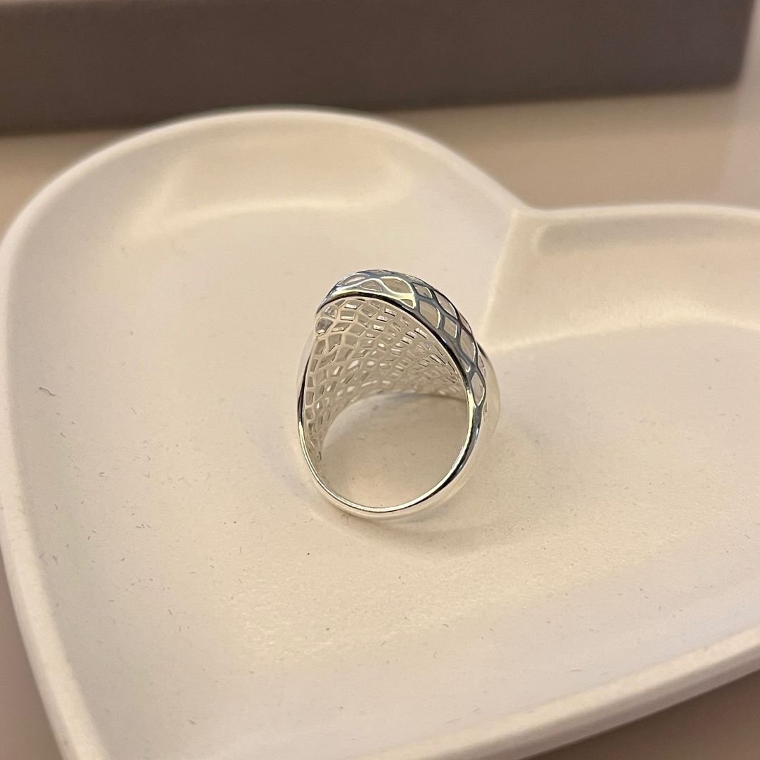 Anel Largo Meio Liso Bordas Vazadas Forro 3D Prata 925 - Revenda Lucrativa