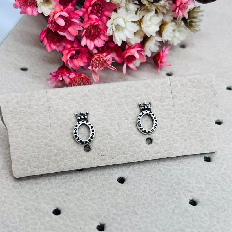 Brinco Abacaxi Mini Prata 925 | Tendência Divertida para Revenda