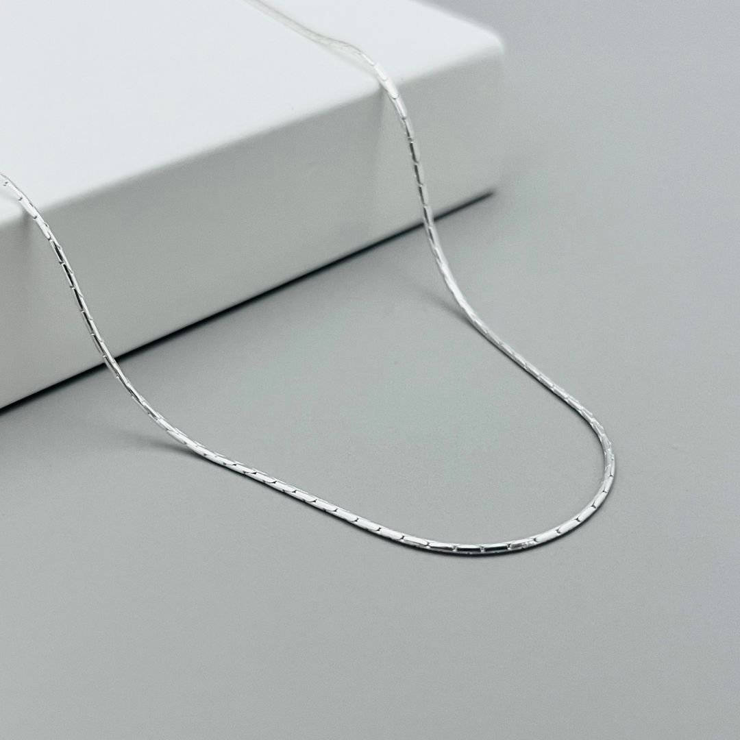 Corrente Cardano 0,7mm - Minimalismo Estruturado - Prata 925