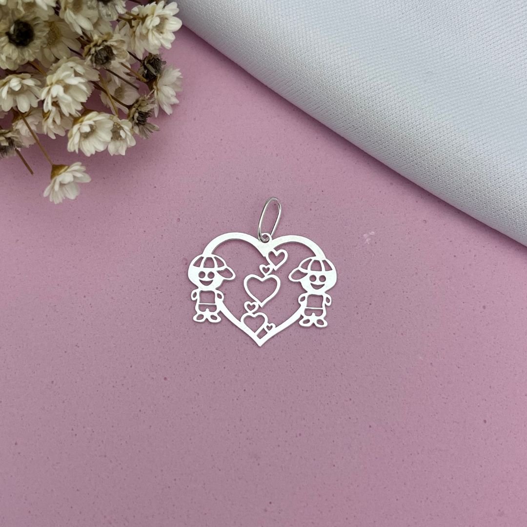 Pingente Crianças Coração 20mm Prata 925 - Revenda Lucrativa Maternidade/Família